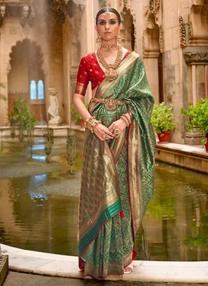 Dark Green Banarasi Silk Jacquard Weaving Classic Saree