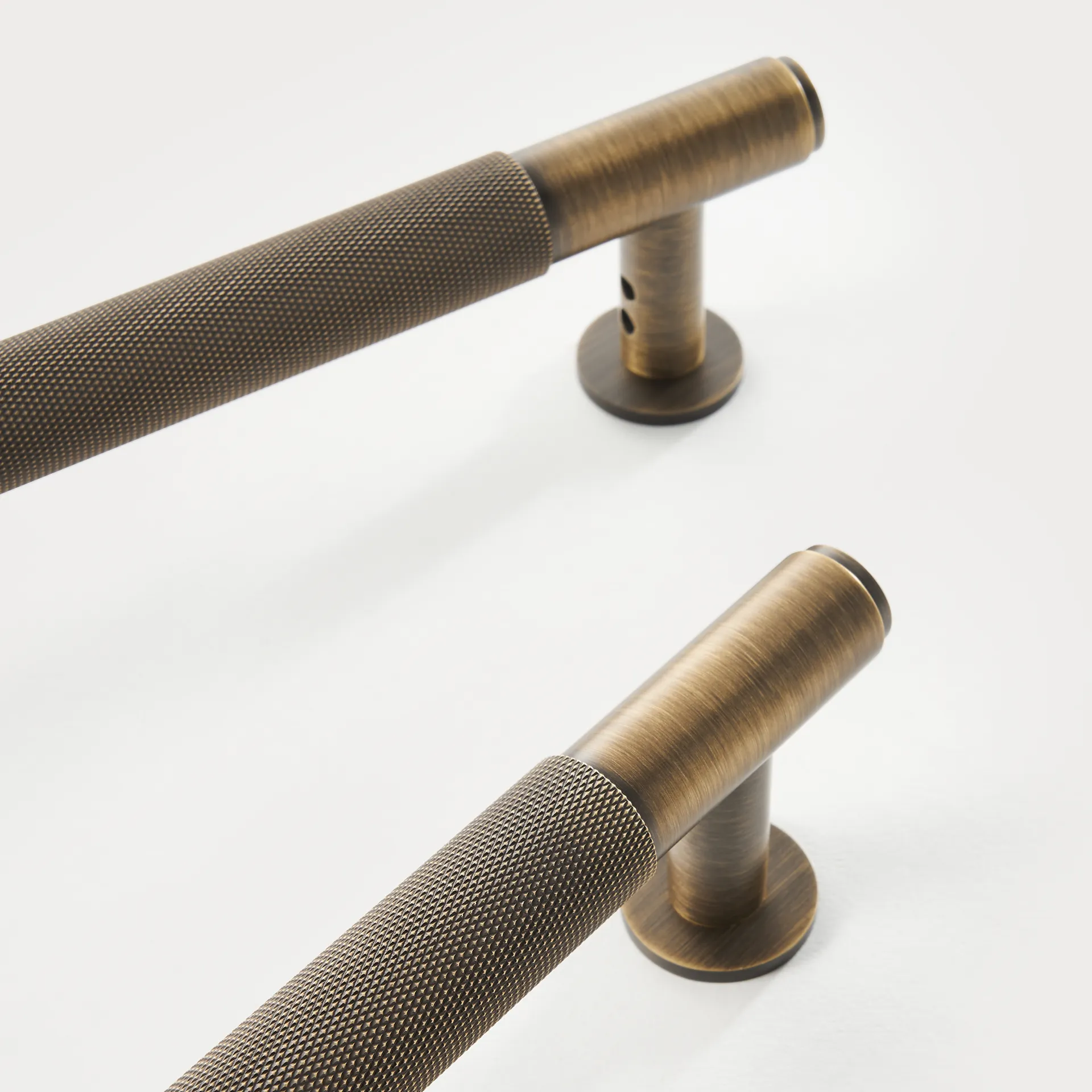 LUX Pull Door Handle