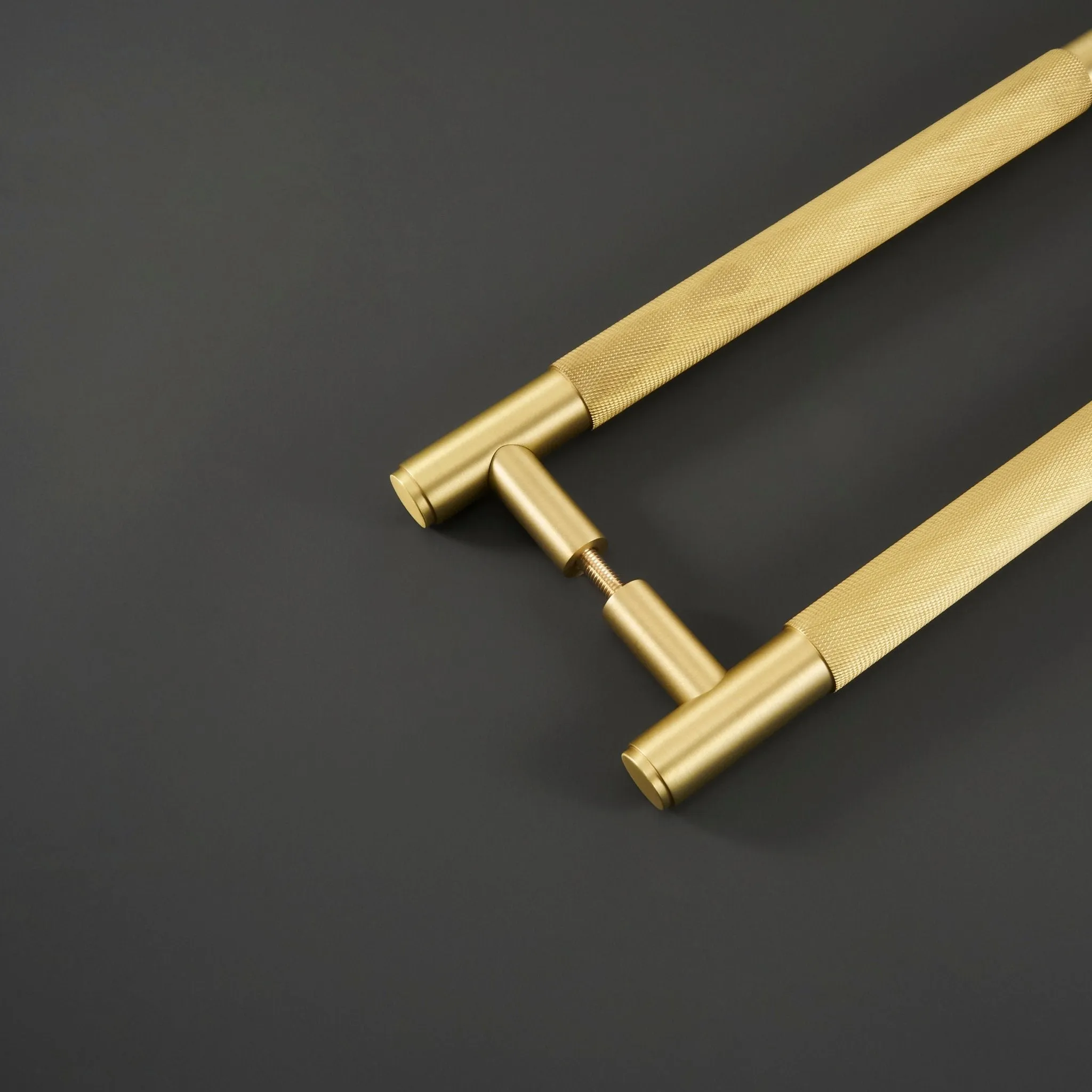 LUX Pull Door Handle
