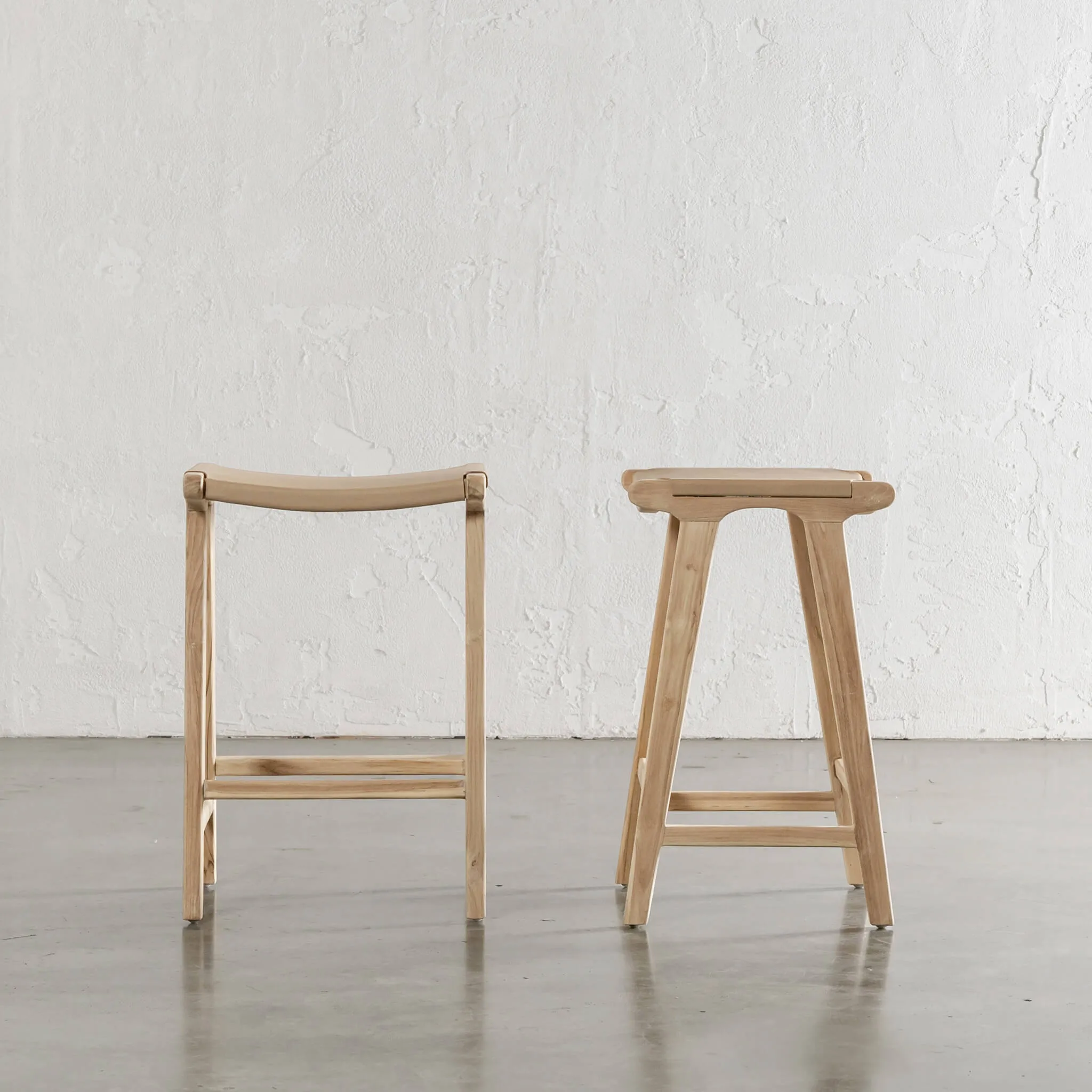 MALAND CONTEMPO SOLID HIDE LEATHER COUNTER STOOL  |  BUNDLE   SAVE  |  TOASTED ALMOND LEATHER HIDE