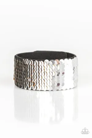 Paparazzi Bracelet ~ Mer-mazingly Mermaid - Gold