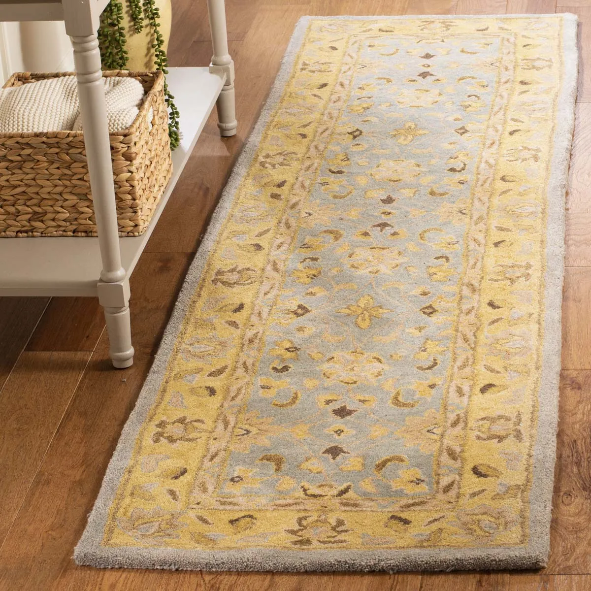 Safavieh Anatolia 580 Rug, AN580