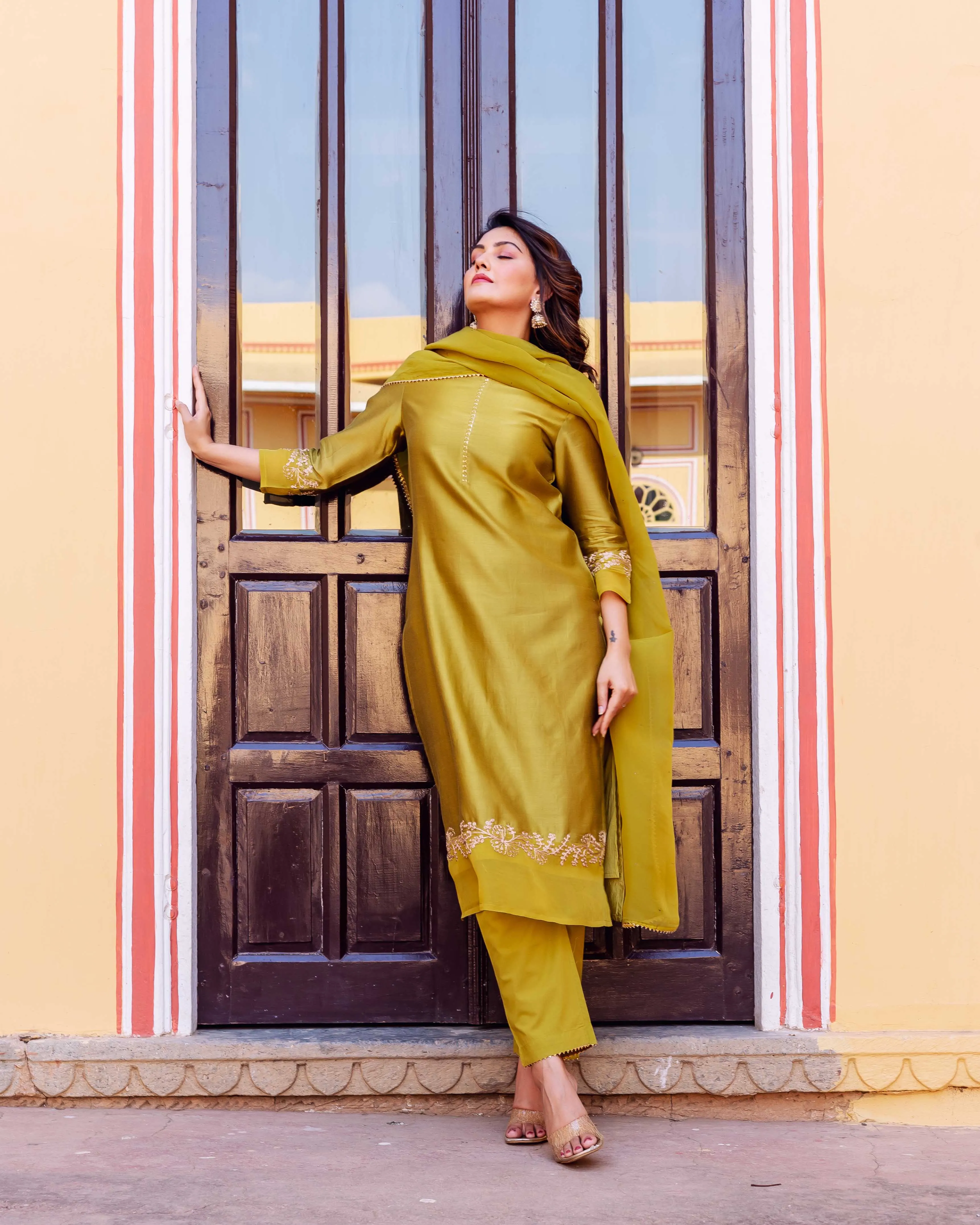 Swarnali Chanderi Silk Embroidered Kurta