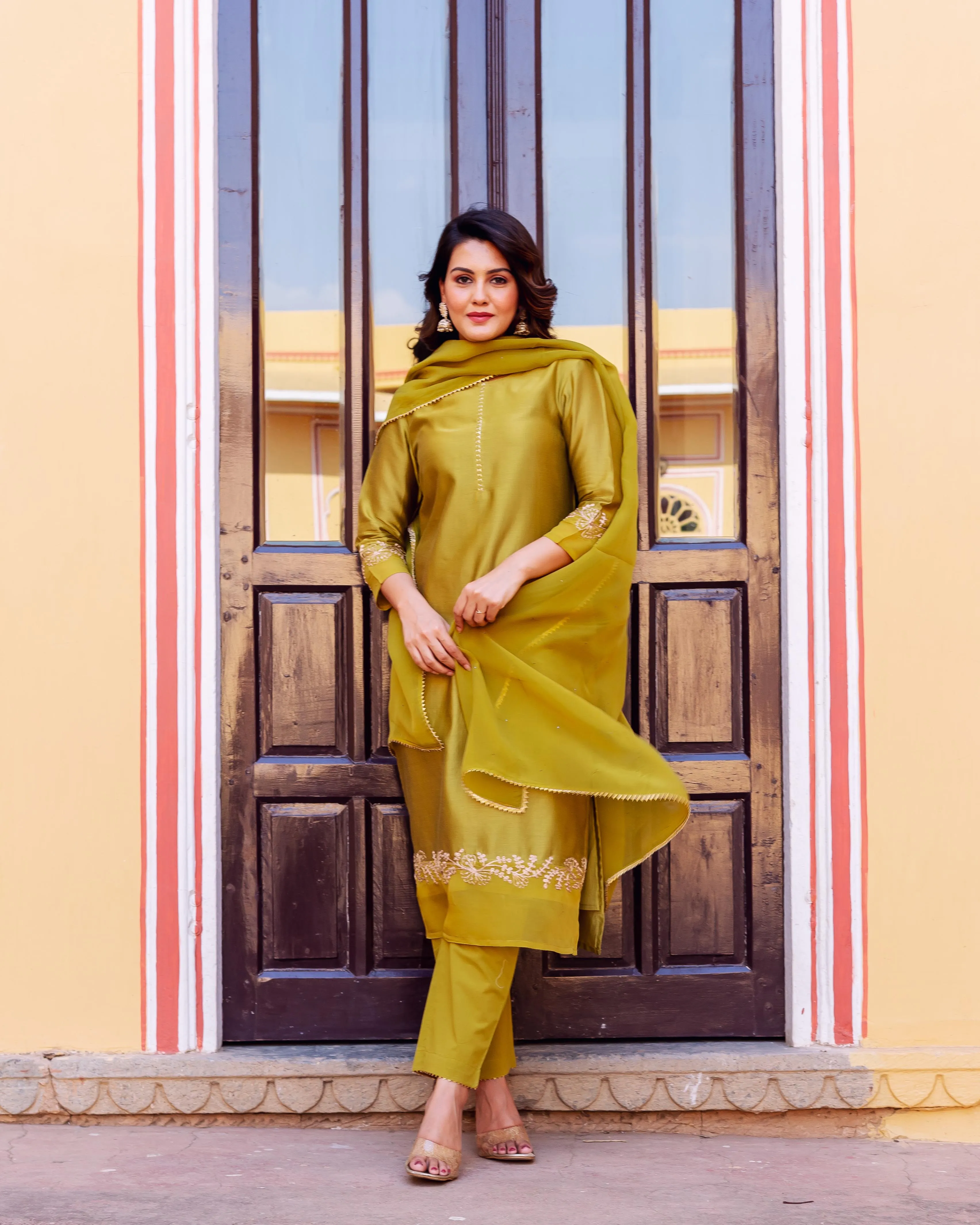 Swarnali Chanderi Silk Embroidered Kurta